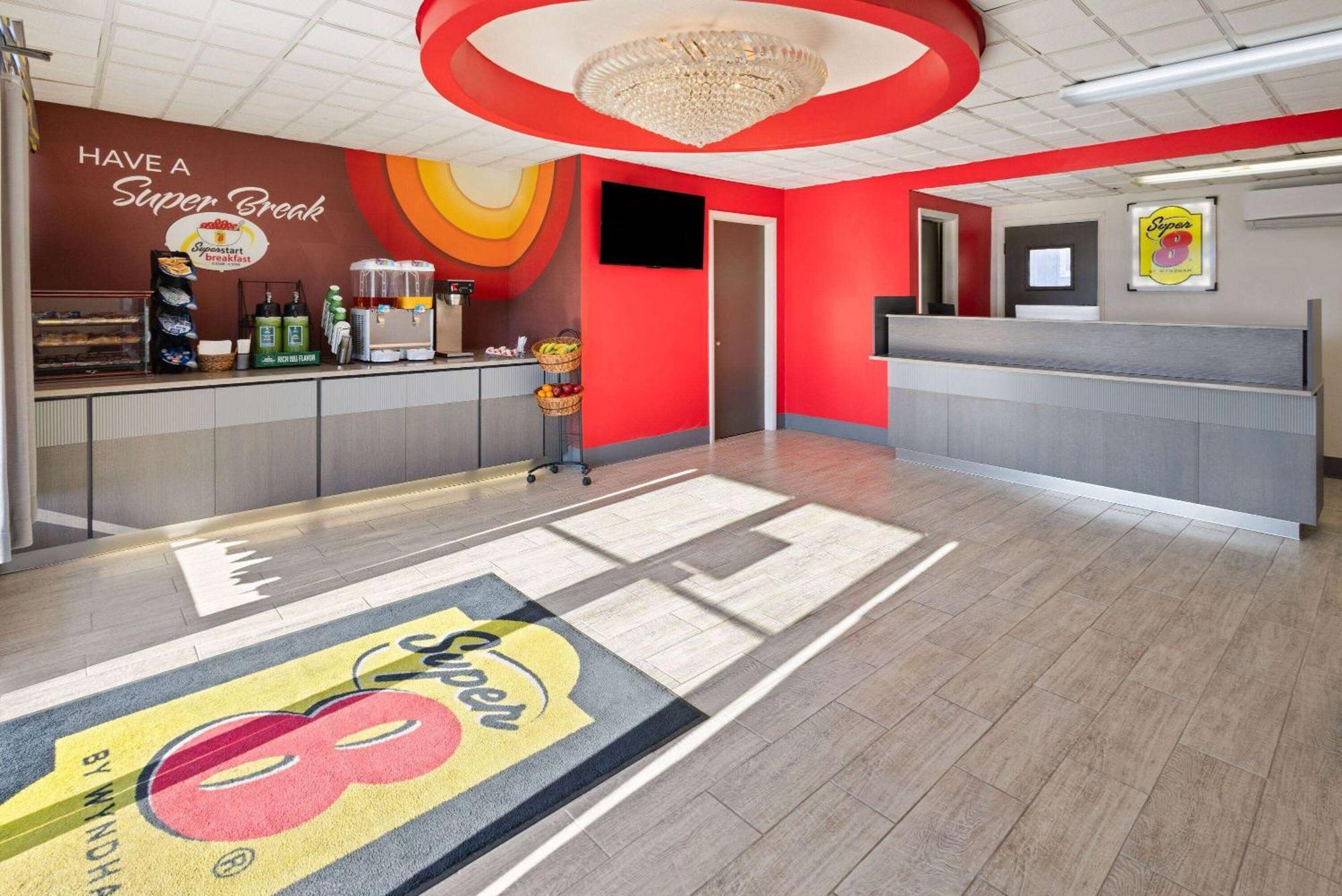Super 8 By Wyndham Hazleton Motel Ngoại thất bức ảnh